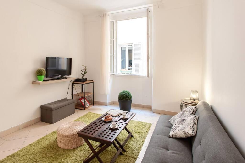 Ferienwohnung L23 Rossetti Old Town 3 Min To The Sea/Ac & Wifi Nizza Exterior foto
